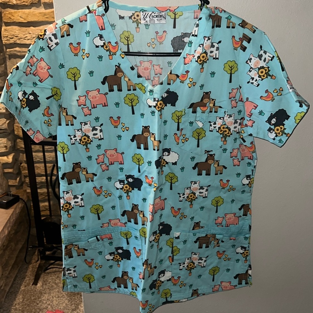Scrub Top.
